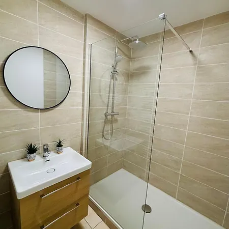 Apartmán Happy Family- 3 Chambres- Rez De Chaussee Douai