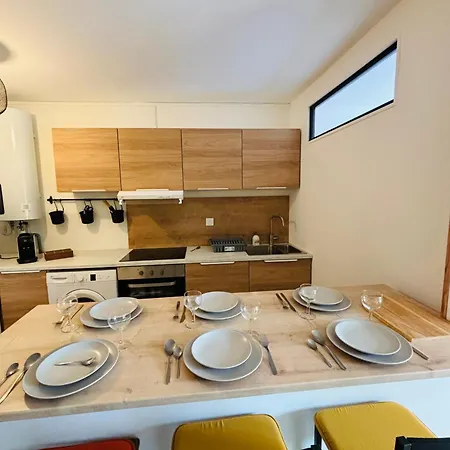 Happy Family- 3 Chambres- Rez De Chaussee 公寓 *